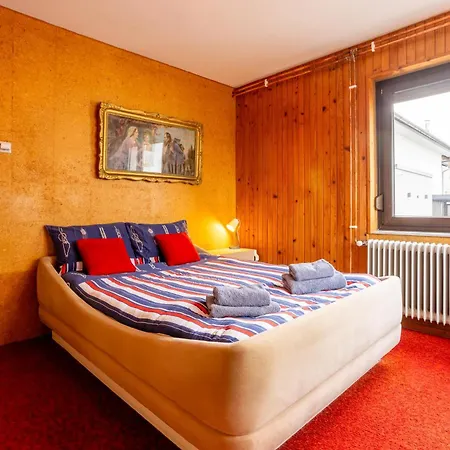 Apartma V Ograji Apartment *
